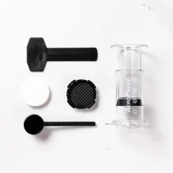 AeroPress Clear kahvinkeitin