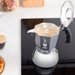 Bialetti Brikka Induction mutteripannu, 4 kuppia