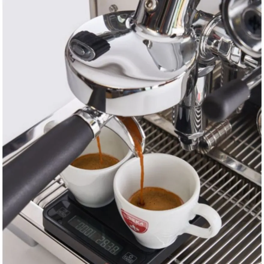 Eureka Pura espressokone, kiillotettu teräs