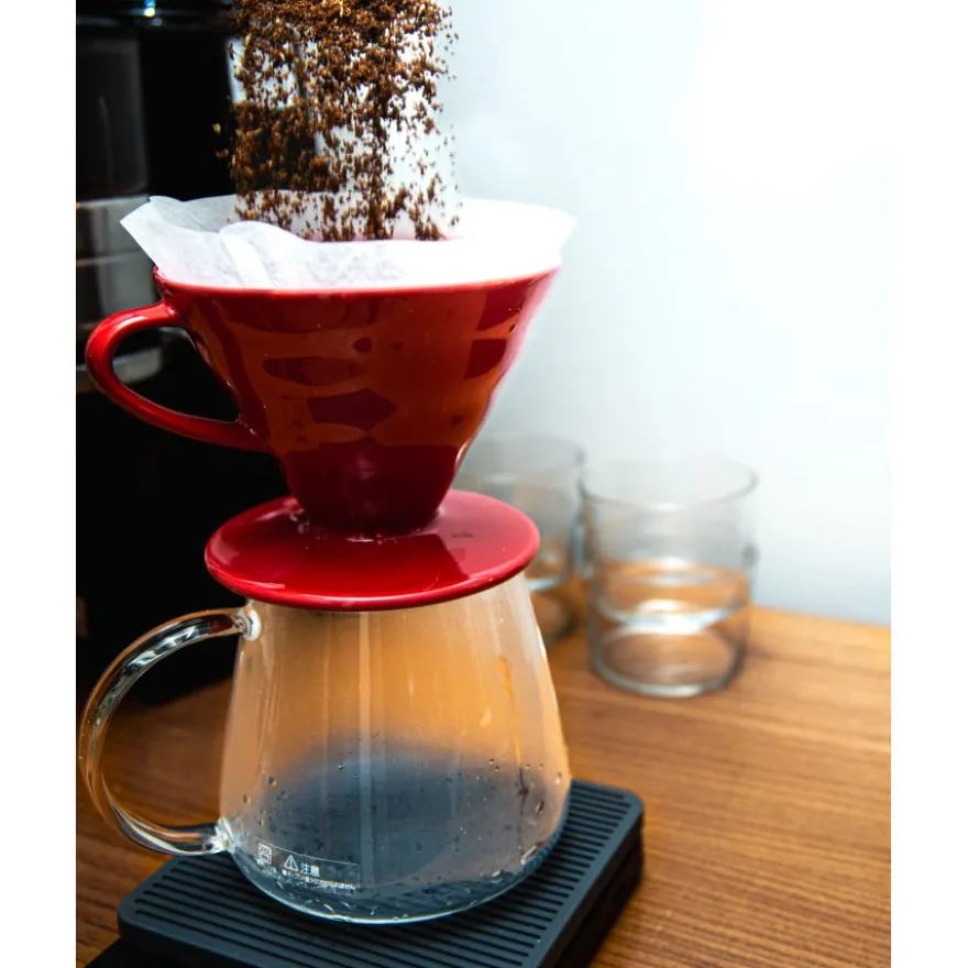 Hario V60 Dripper koko 02 keraaminen suodatinsuppilo