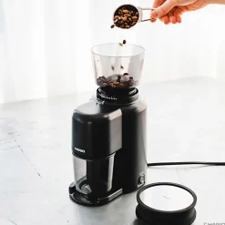 Hario V60 Electric Coffee Grinder Compact N kahvimylly