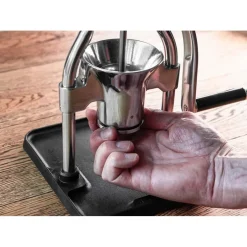 ROK GrinderGC käsikäyttöinen kahvimylly